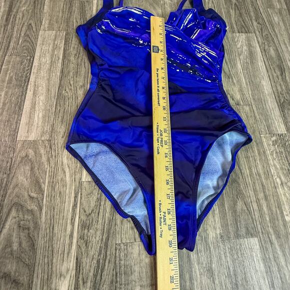 Blue Ruched One Piece Swimsuit Shiny Print Adjustable Straps Size Medium - Picture 3 of 4